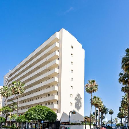 Beach Front Apartment With Pool Марбеля Екстериор снимка