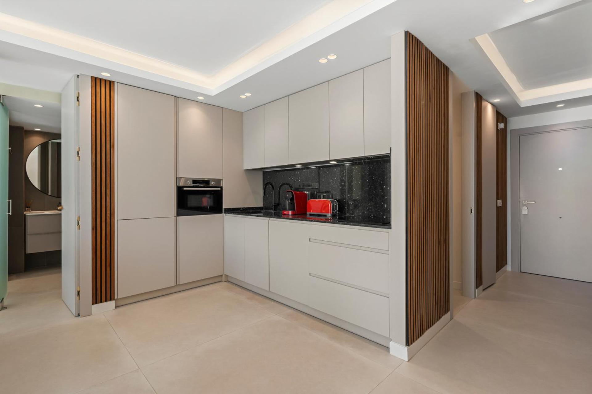 Beach Front Apartment With Pool Марбеля Екстериор снимка