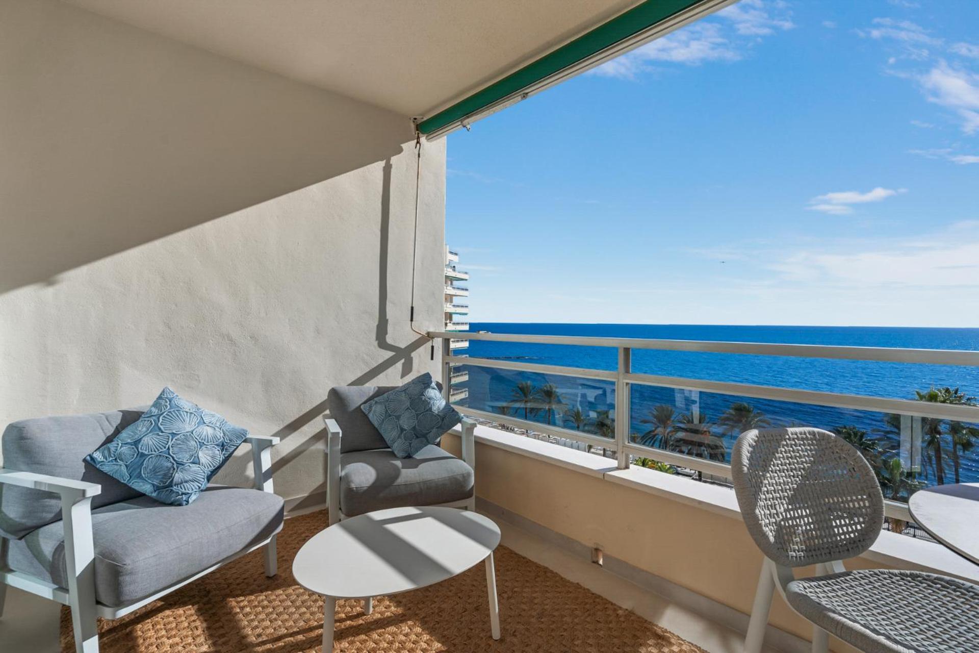 Beach Front Apartment With Pool Марбеля Екстериор снимка